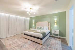 Family 4br House w Pool near to Disney Much More